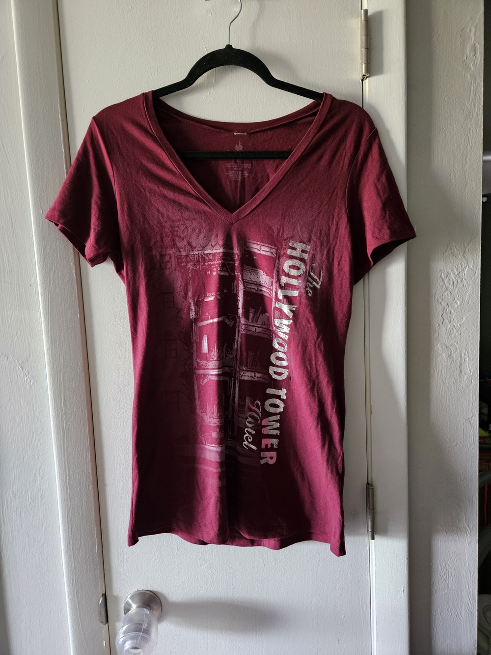 Disney Women's Hollywood Tower V-Neck Graphic Tee in Burgundy XL